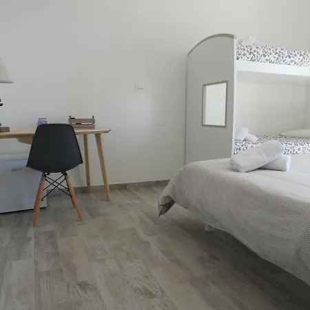 Bed and Breakfast La Dimora Sipontina à Manfredoine Extérieur photo
